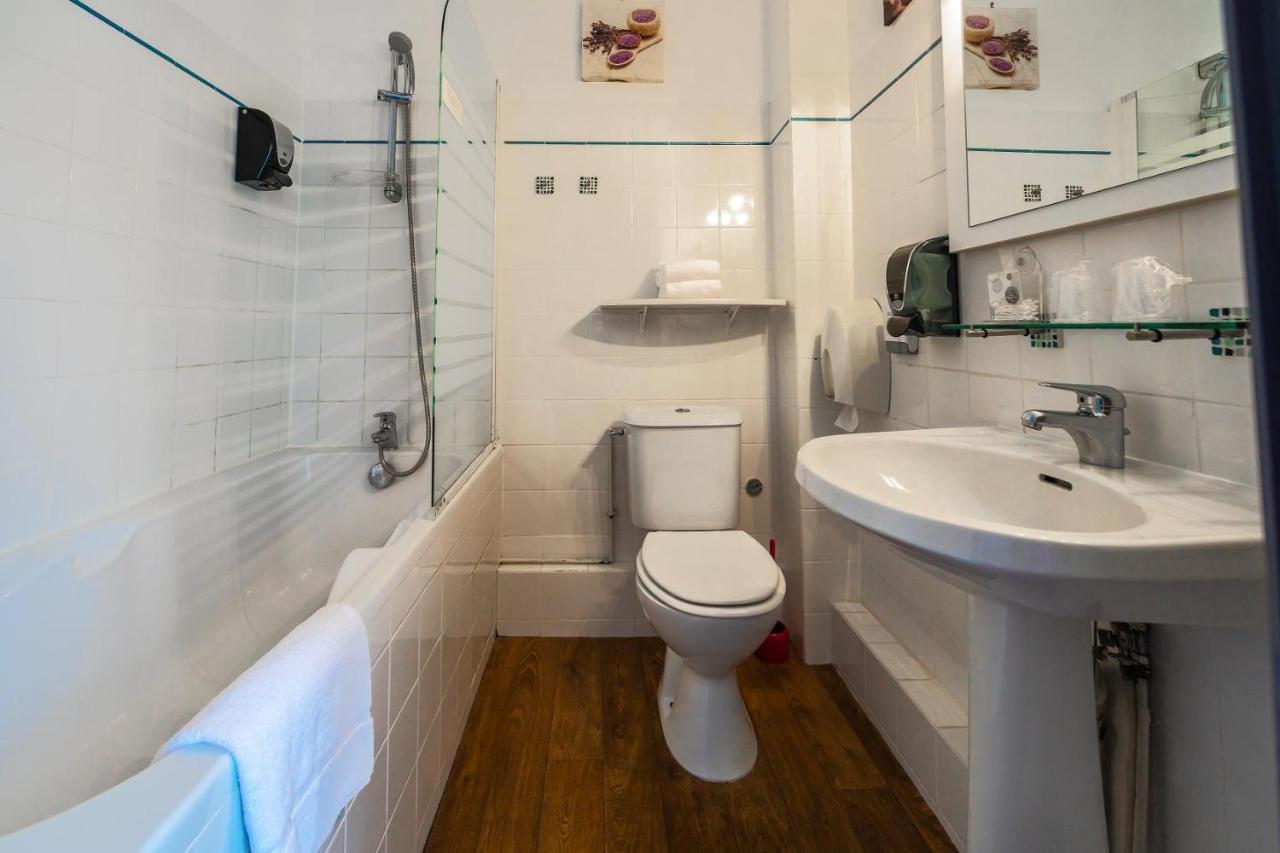 Auberge De Kerveoc'H Douarnenez Ngoại thất bức ảnh